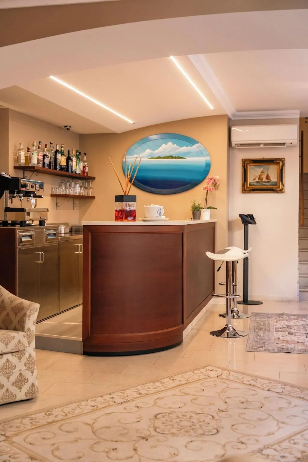 Bar, Hotel Rosa, Milan