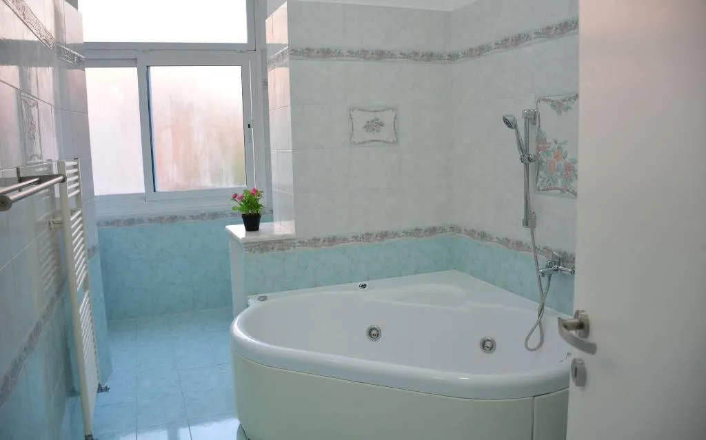 Room, Roma Hotel Srls, Naples