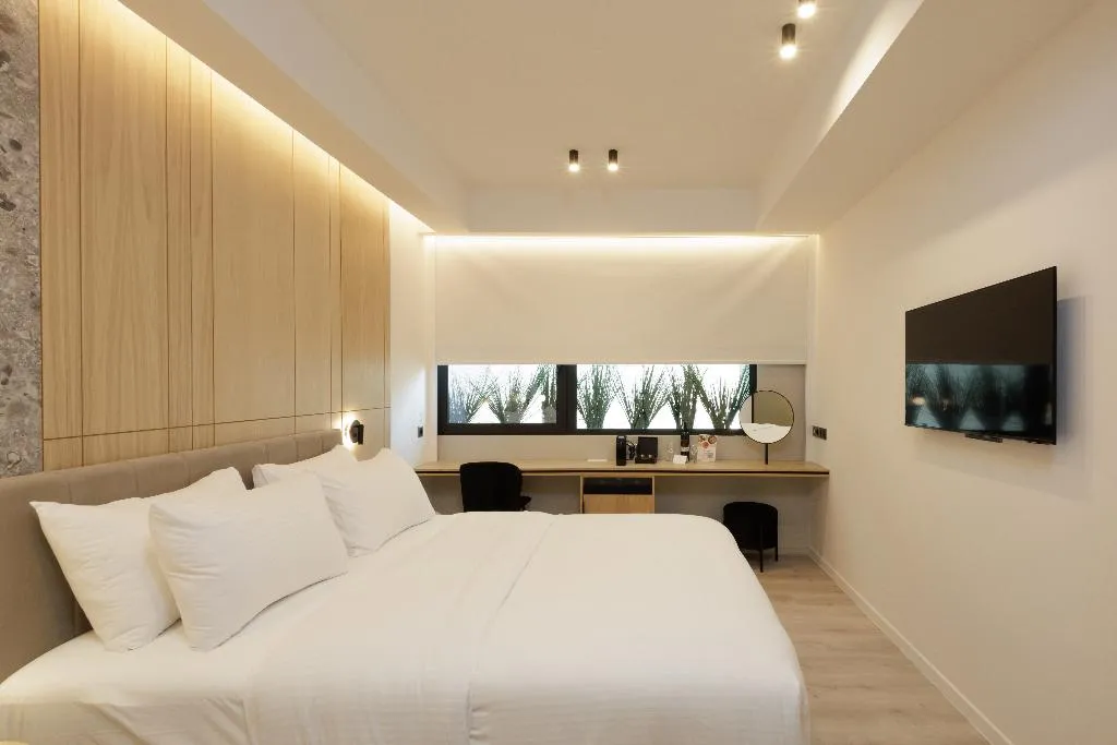 Room, Hilton Garden Inn Athens Syggrou Avenue, Athens