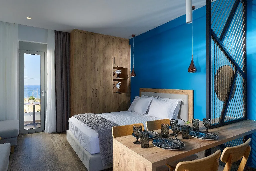 FAMILY ROOM SEA VIEW WITH BALCONY Room, Theasea Stylish Residence, Crete