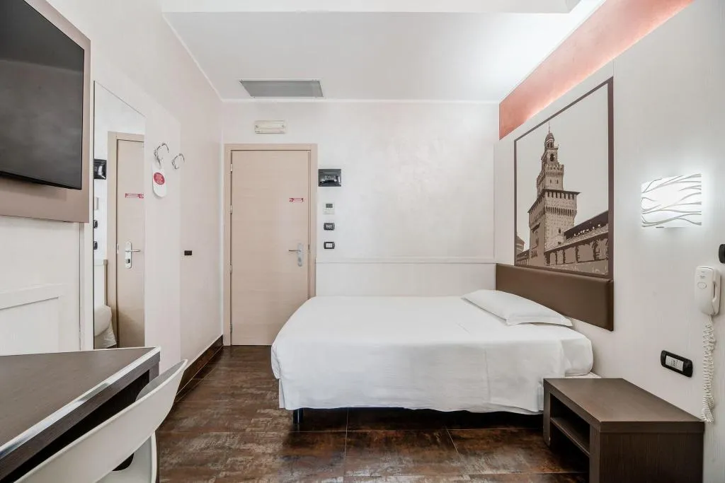 SINGLE CITY VIEW Room, Hotel Milano Navigli, Milan