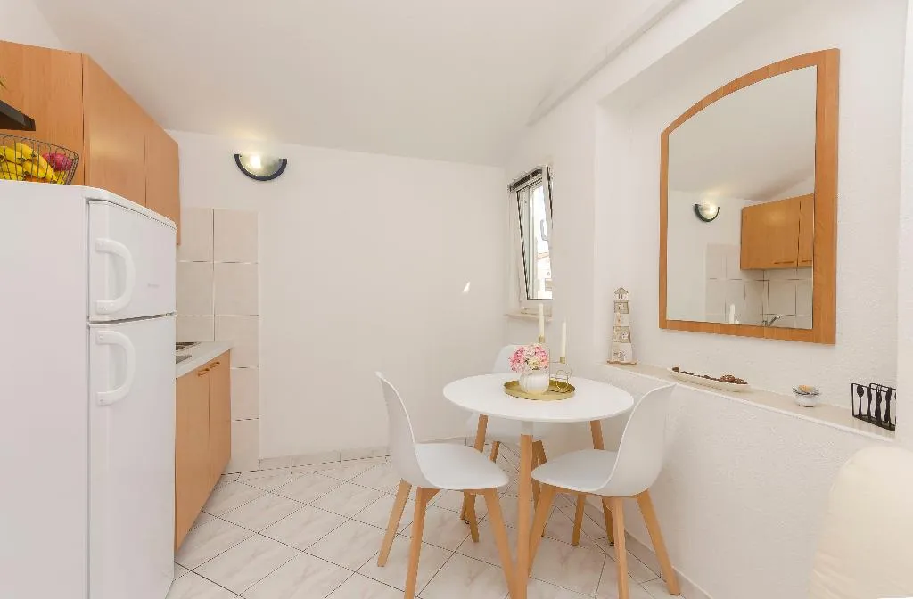 APARTMENT STANDARD Room, Apartments Marica, Split