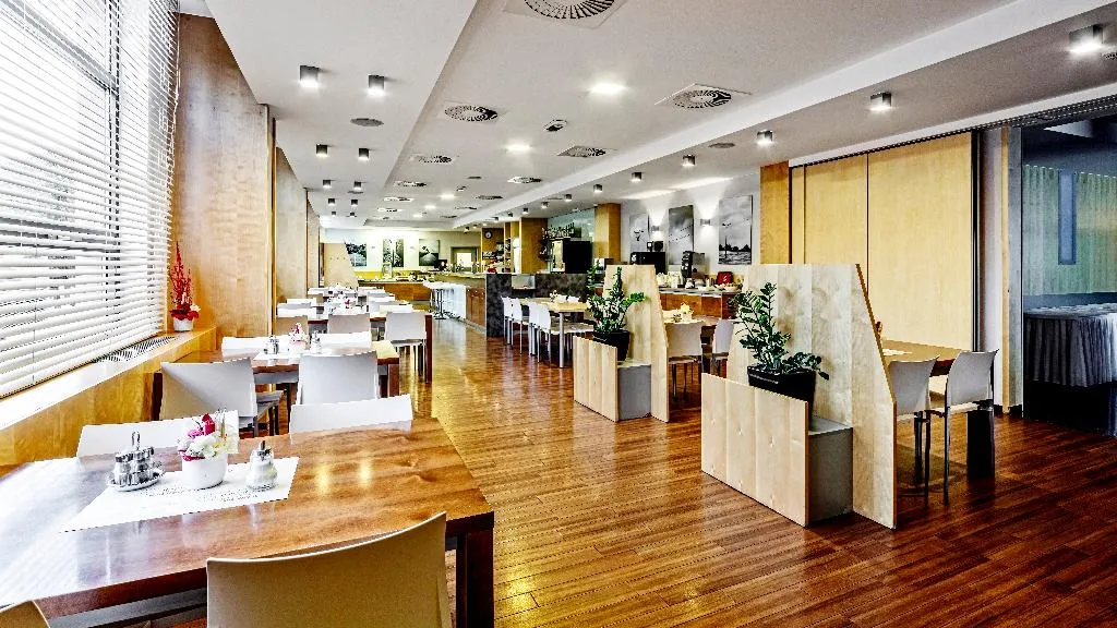 Restaurant, Vista Hotel, Prague