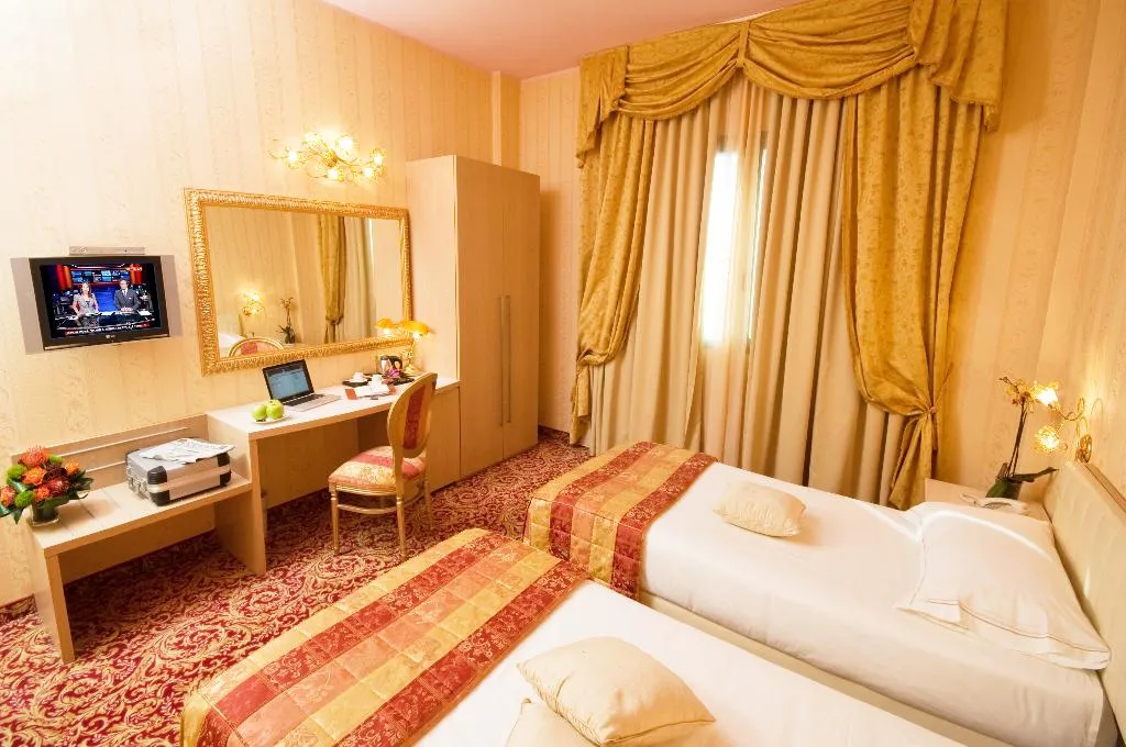 TRIPLE STANDARD Room, AS Hotel Sempione Fiera, Milan