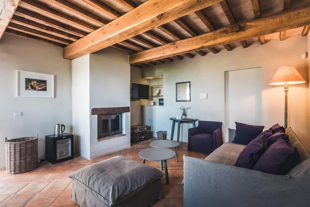 Room, Nikis Resort, Umbria