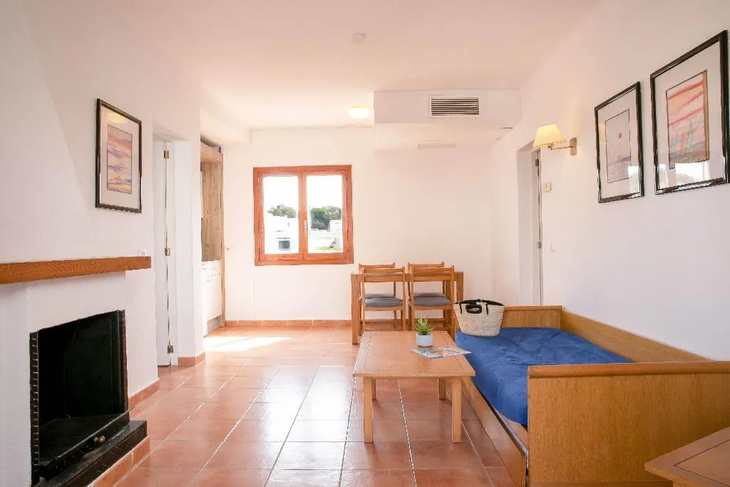 APARTMENT CAPACITY 8 TWO BEDROOMS Room, Gavimar Cala Gran Costa Del Sur, Majorca