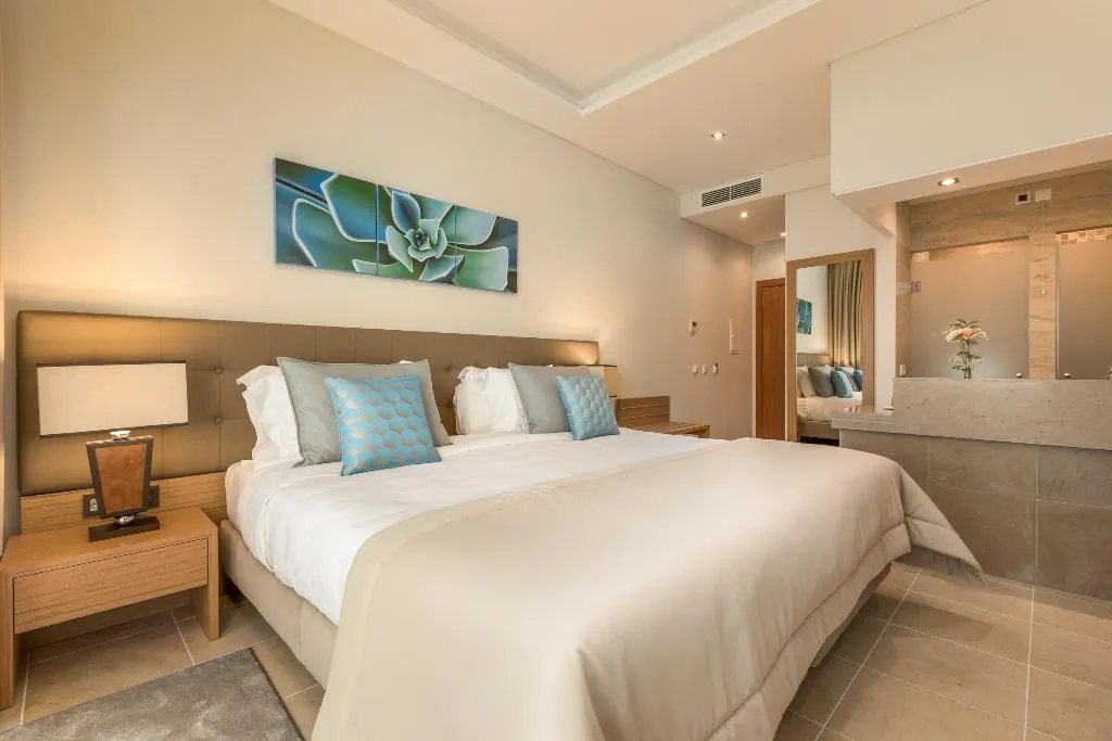 Double or Twin SEA VIEW Room, Caneiros Luxury House & Suites, Algarve