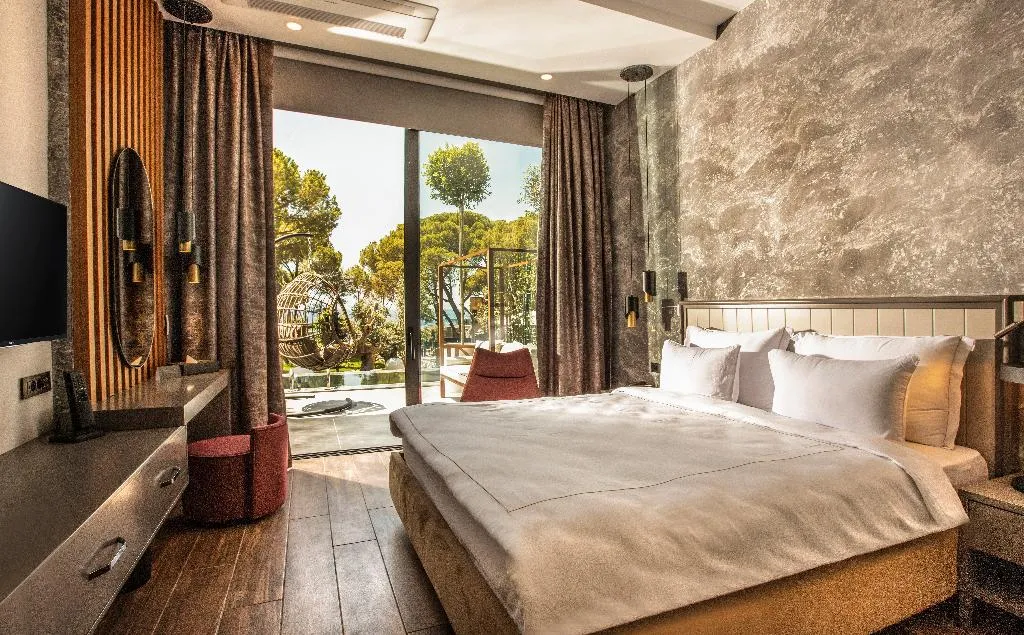 DOUBLE POOL VIEW Room, Unique Life Style Hotel, Izmir
