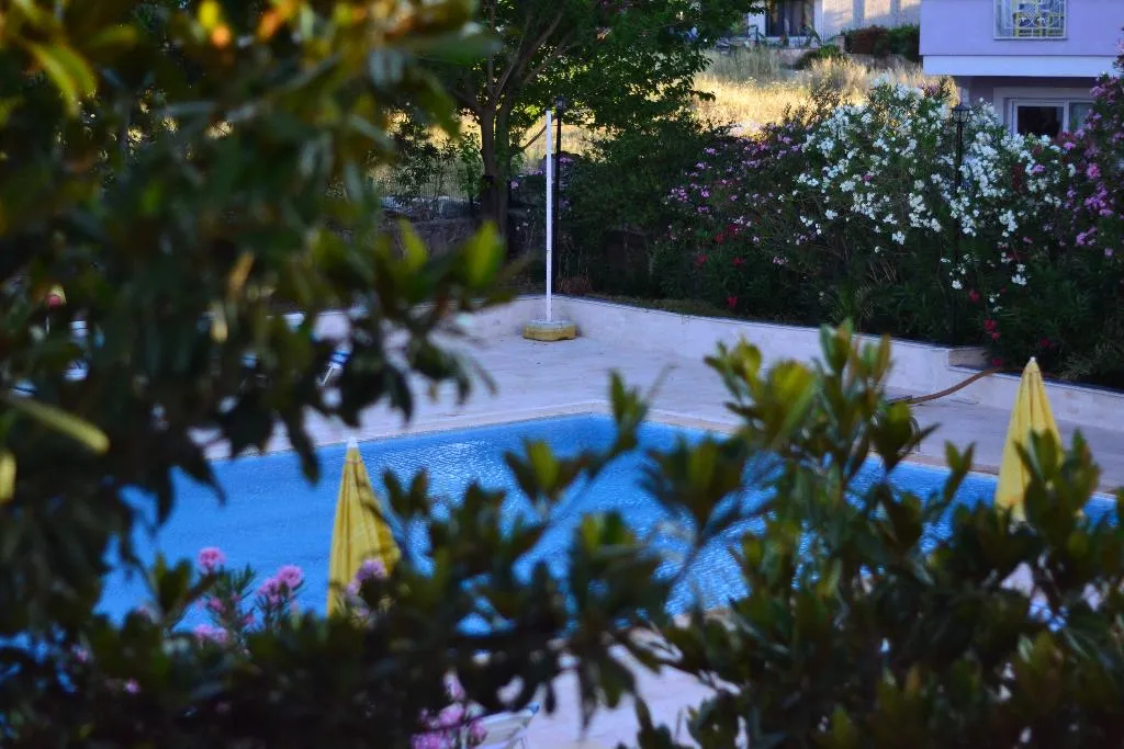 Pool, Cunda Basel Hotel, Izmir