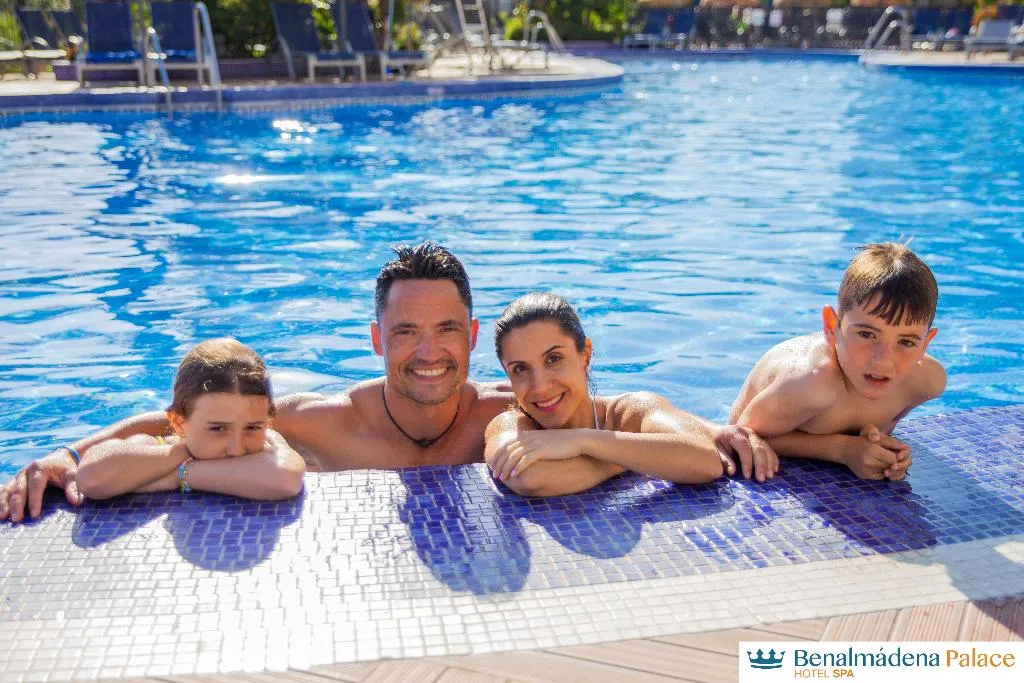Pool, Hotel Spa Benalmádena Palace, Costa Del Sol
