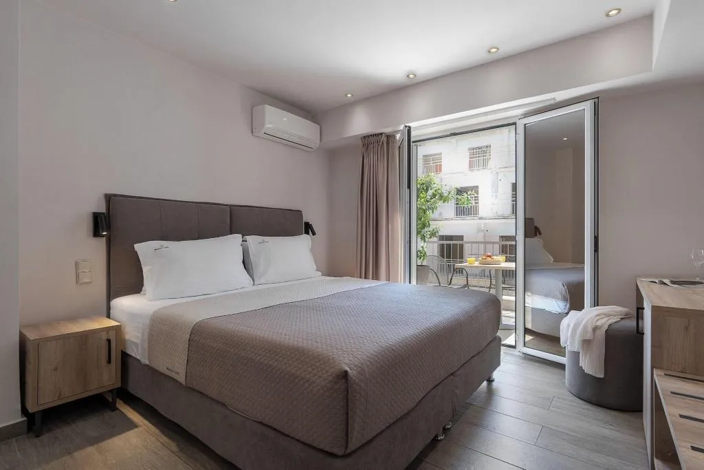 DOUBLE QUEEN SIZE BED Room, Piraeus City Hotel, Athens