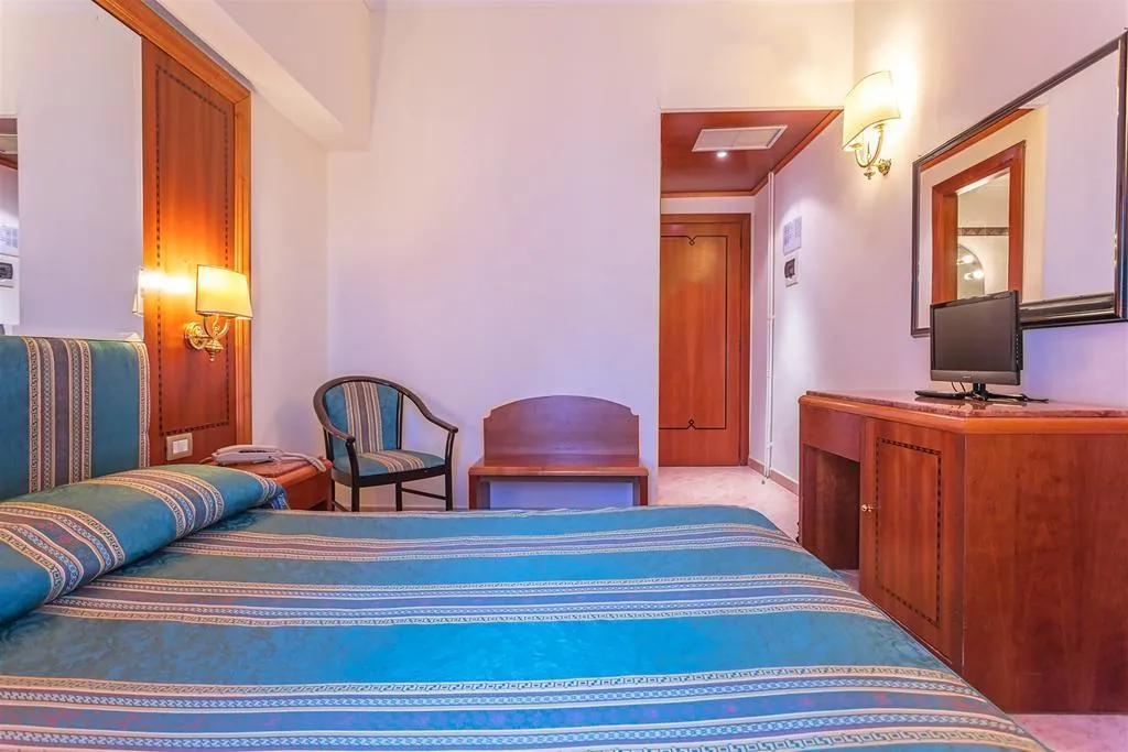 General view, Raeli Hotel Luce, Rome