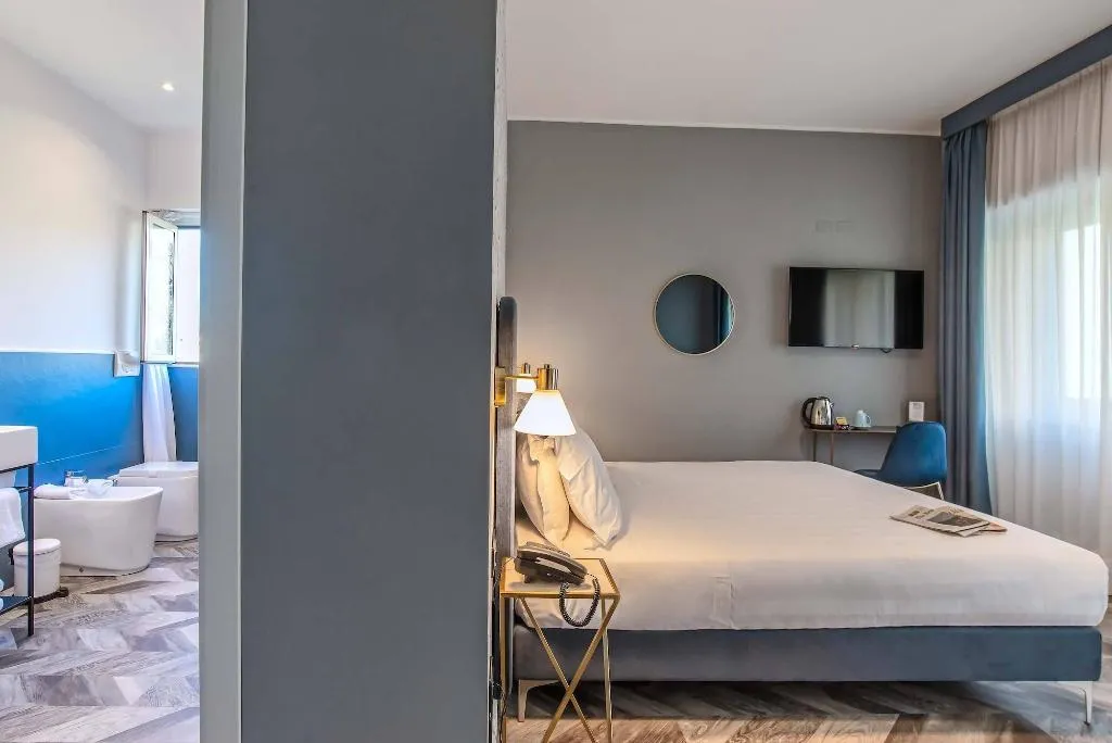 Room, Bloom Hotel Roma, Rome