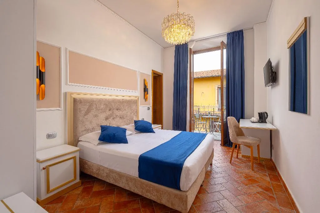 Double or Twin SUPERIOR Room, Annabella Hotel Roof Terrace, Florence