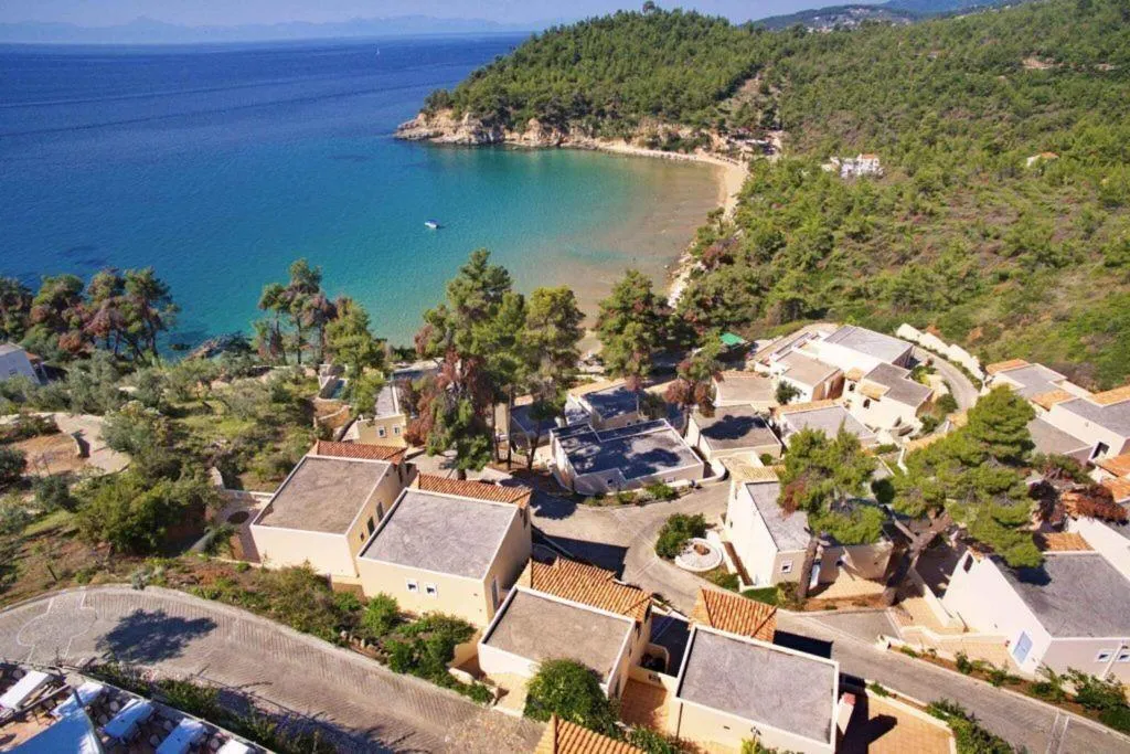 General view, Alonissos Beach Bungalows & Suites Hotel, Skiathos