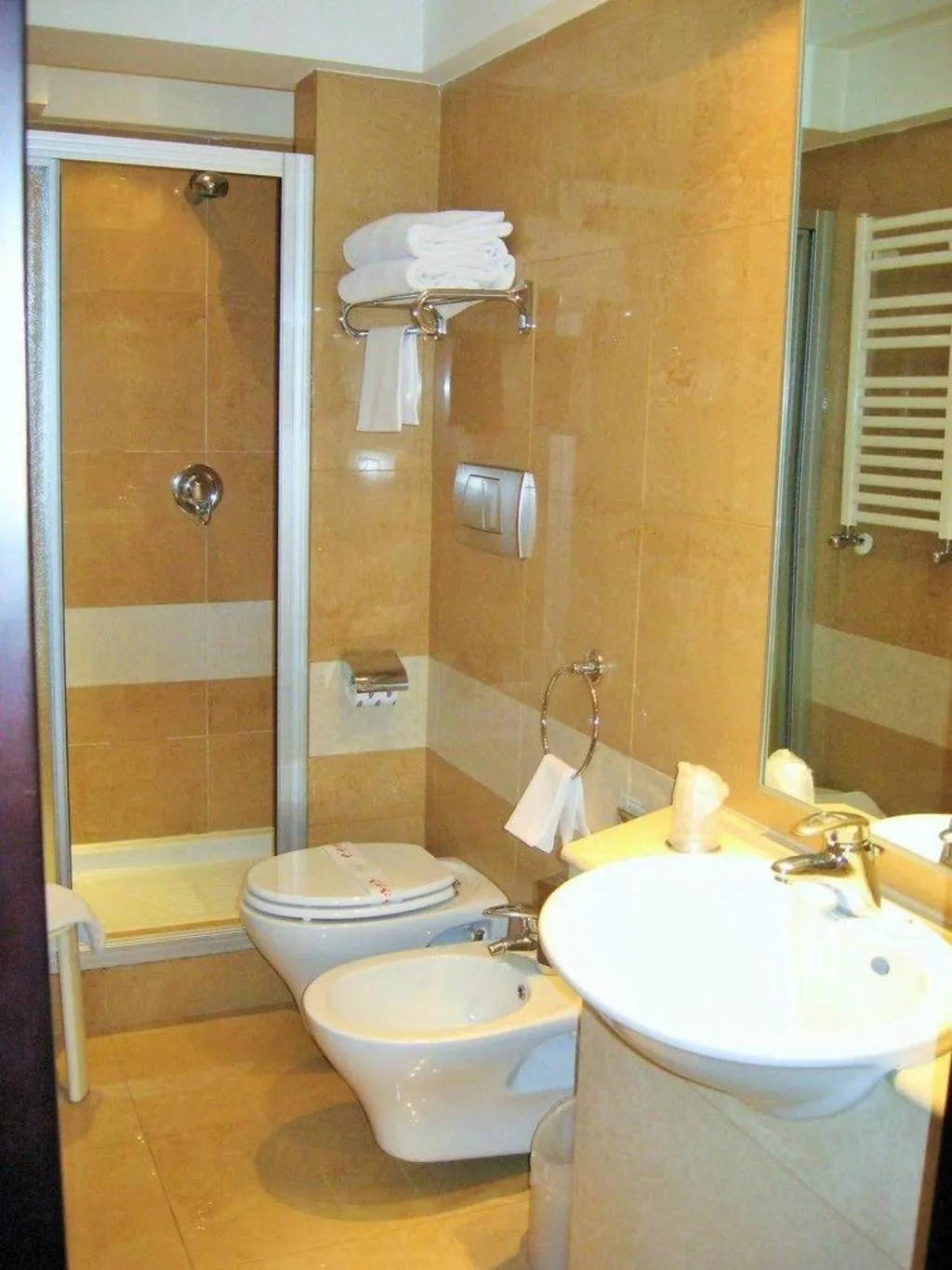 Double or Twin STANDARD Room, Hotel Imperatori, Rome