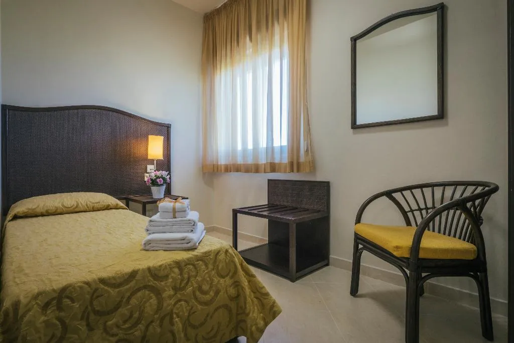 SUITE STANDARD Room, Hotel costa azul, Palermo