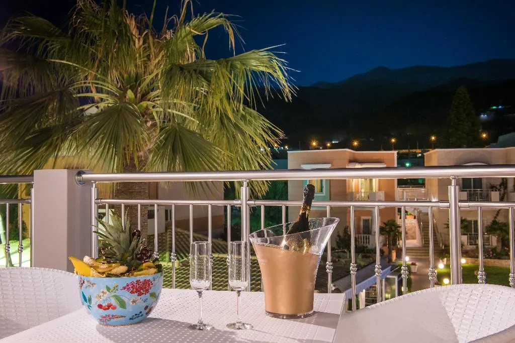 STUDIO SUPERIOR CAPACITY 3 Room, Sarpidon Apartments, Crete