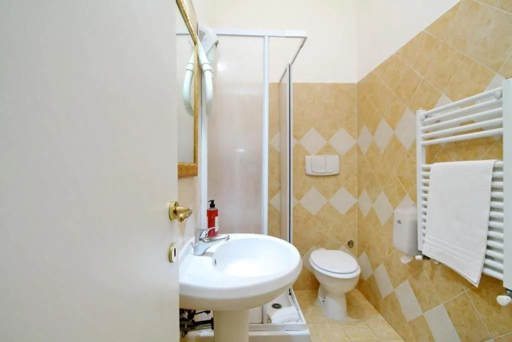 QUADRUPLE TWO BEDS Room, Lucky Holiday Rooms, Naples
