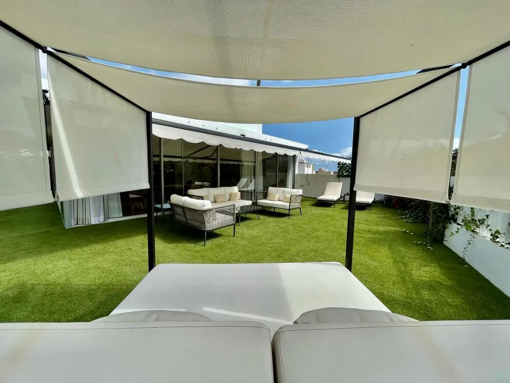 Terrace, Hotel emblemático Hi Suites, Tenerife