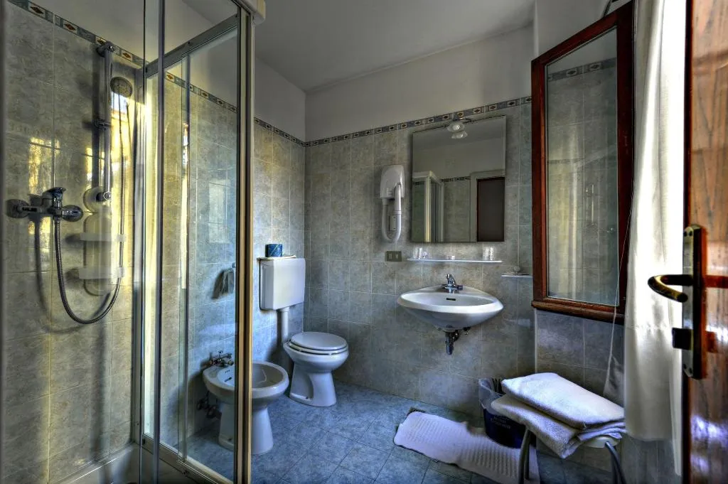 Room, Hotel Caprera, Venice