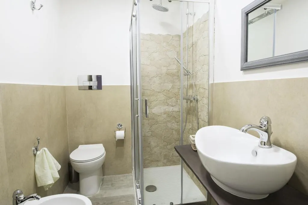 Room, Dimora Partenopea, Naples