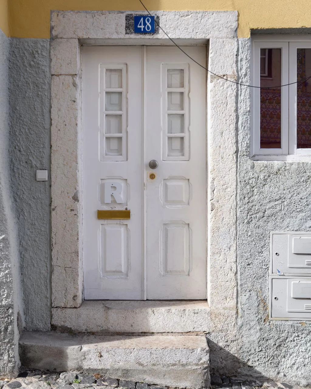 STUDIO STANDARD Room, Alfama Yellow House, Lisbon