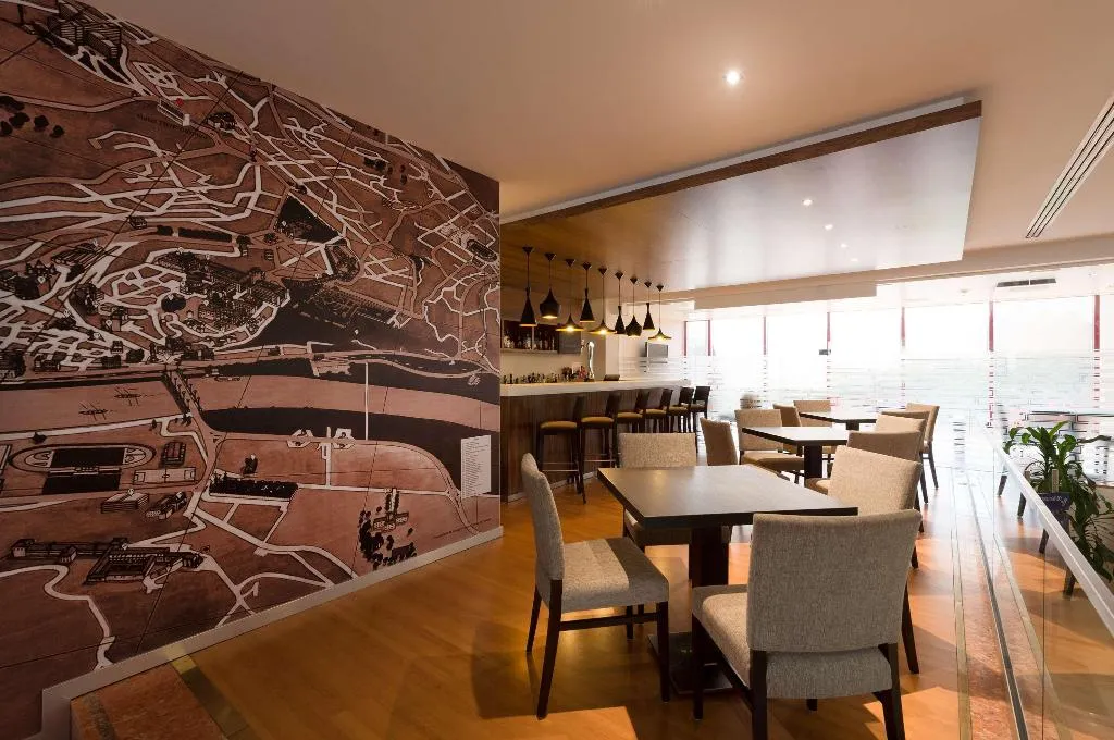 Bar, Aeminium Coimbra, Affiliated by Meliá, Porto