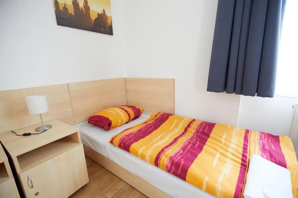 Room, University Hotel, Prague
