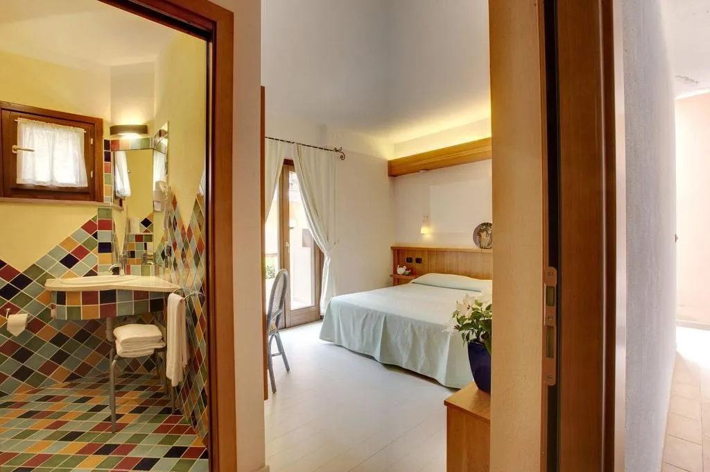 Room, Cala Reale, Cagliari
