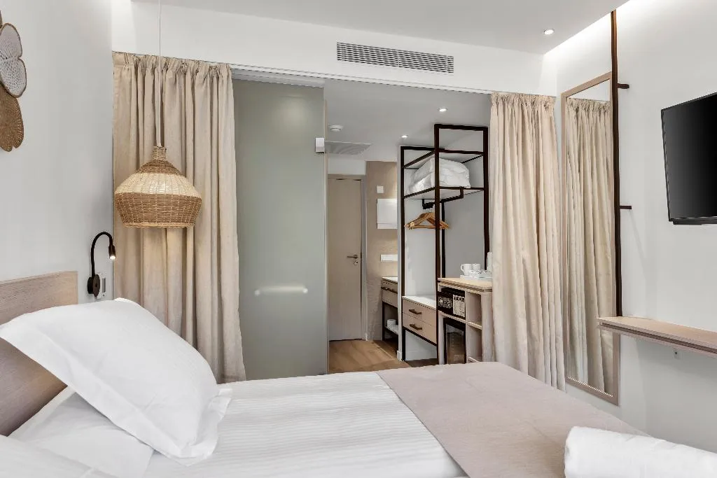 Double or Twin DELUXE CAPACITY 2 Room, Valentin Grand Park Suite Hotel, Majorca