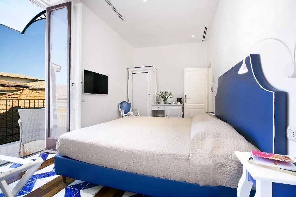 Room, La Casa Dell Orologio, Naples