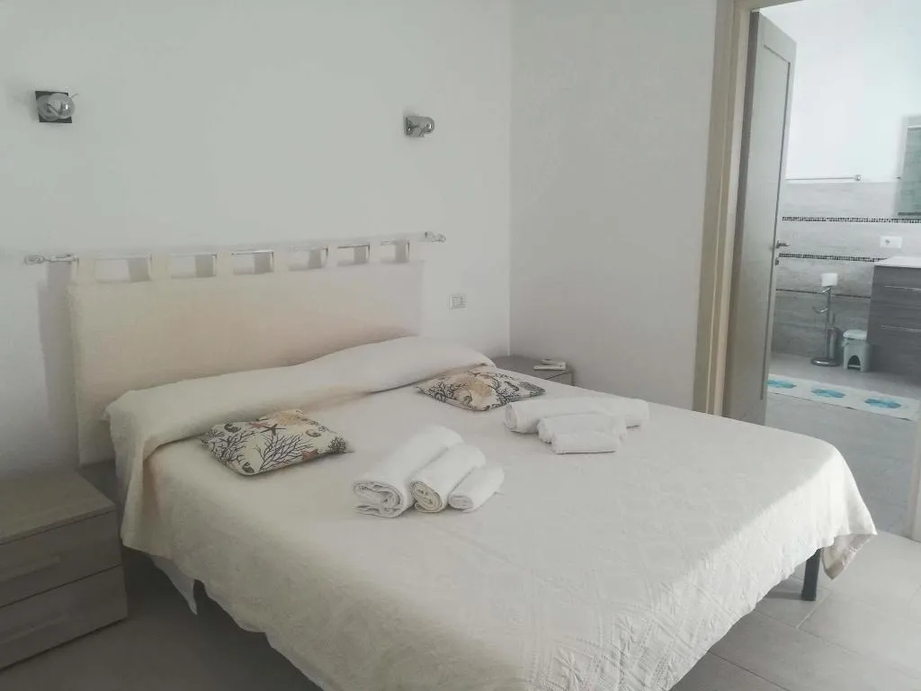 Room, Al Mare Da Francesca, Olbia
