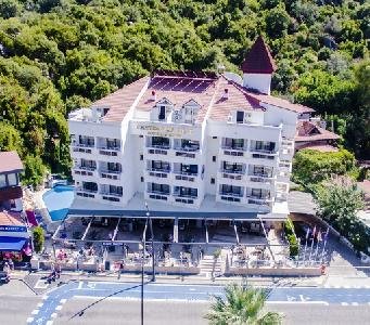 Chateau De Ville, Dalaman