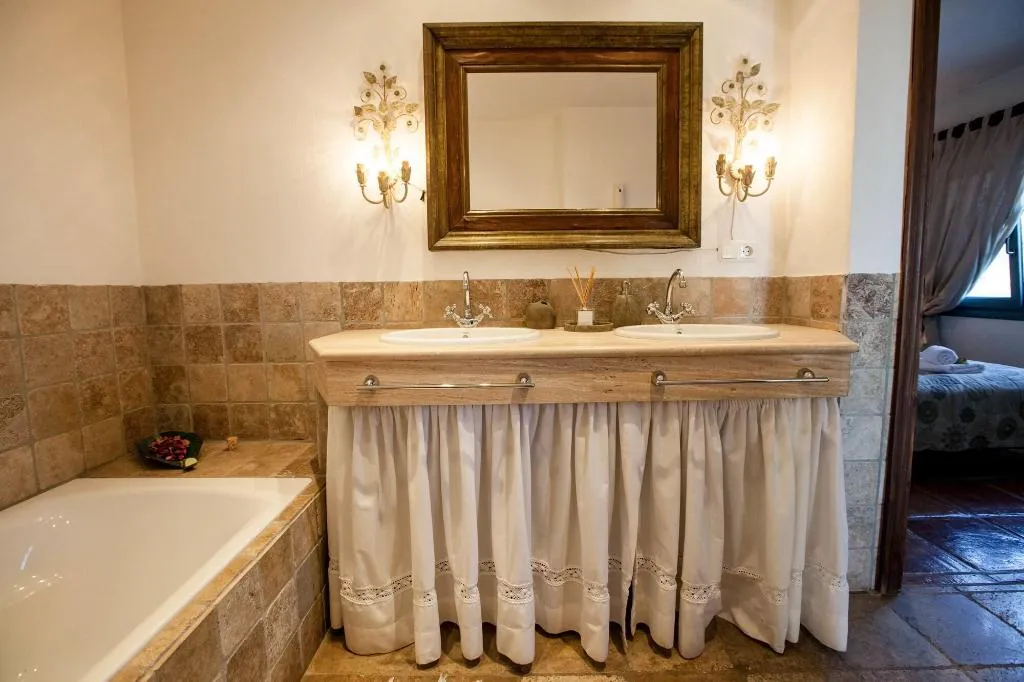 Room, The Urban Villa, Costa Del Sol