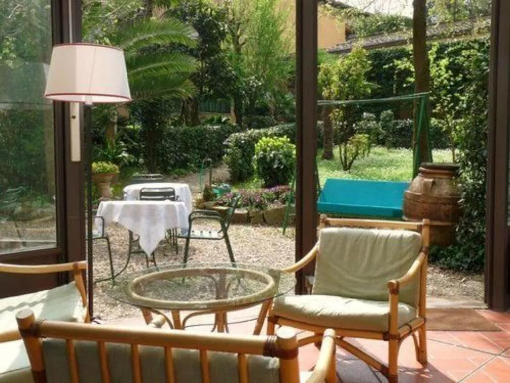 Terrace, Classic, Florence