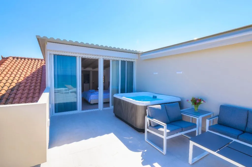 SUITE LUXURY Room, Iakinthos, Tsilivi Beach, Zante