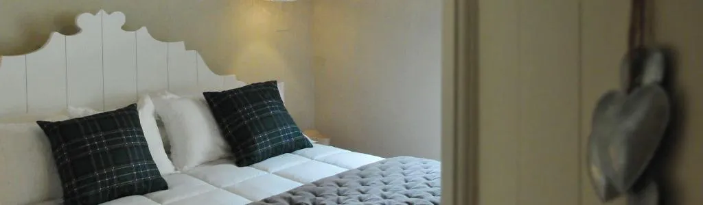 Room, Nikis Resort, Umbria