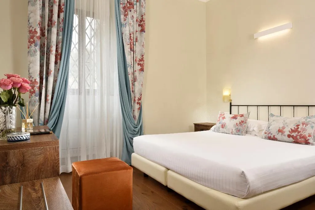 DOUBLE CLASSIC Room, Villa Sabolini, Florence