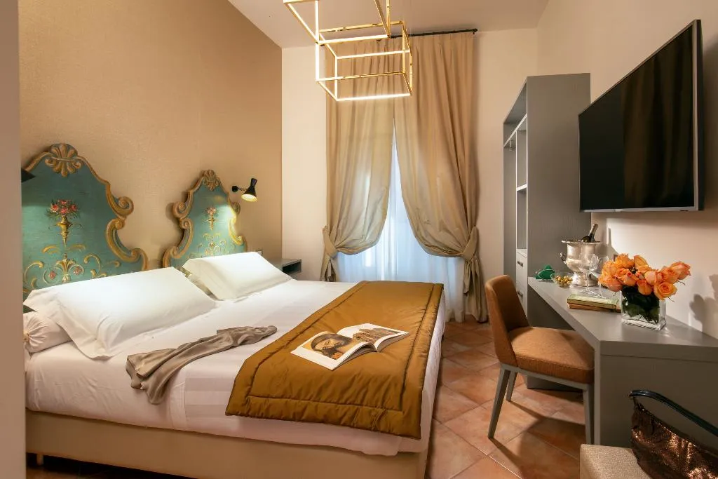 TWIN STANDARD Room, Mozart, Rome