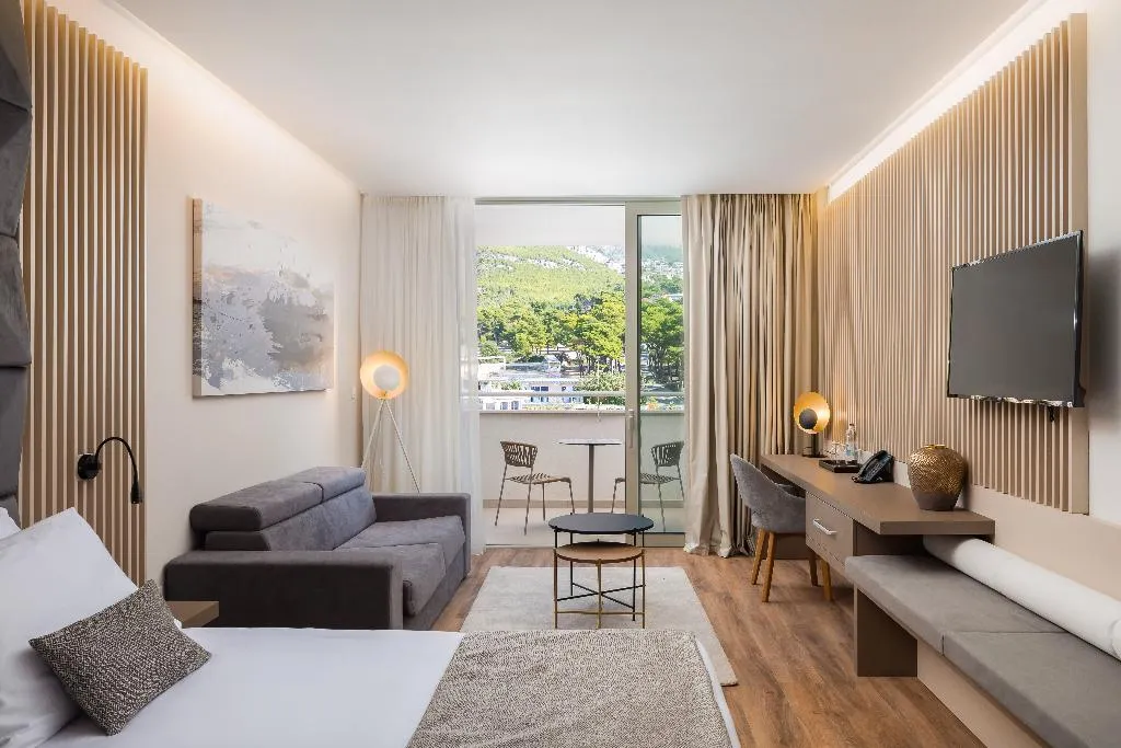 Room WITH BALCONY Room, Aminess Laurel Khalani Hotel, Split