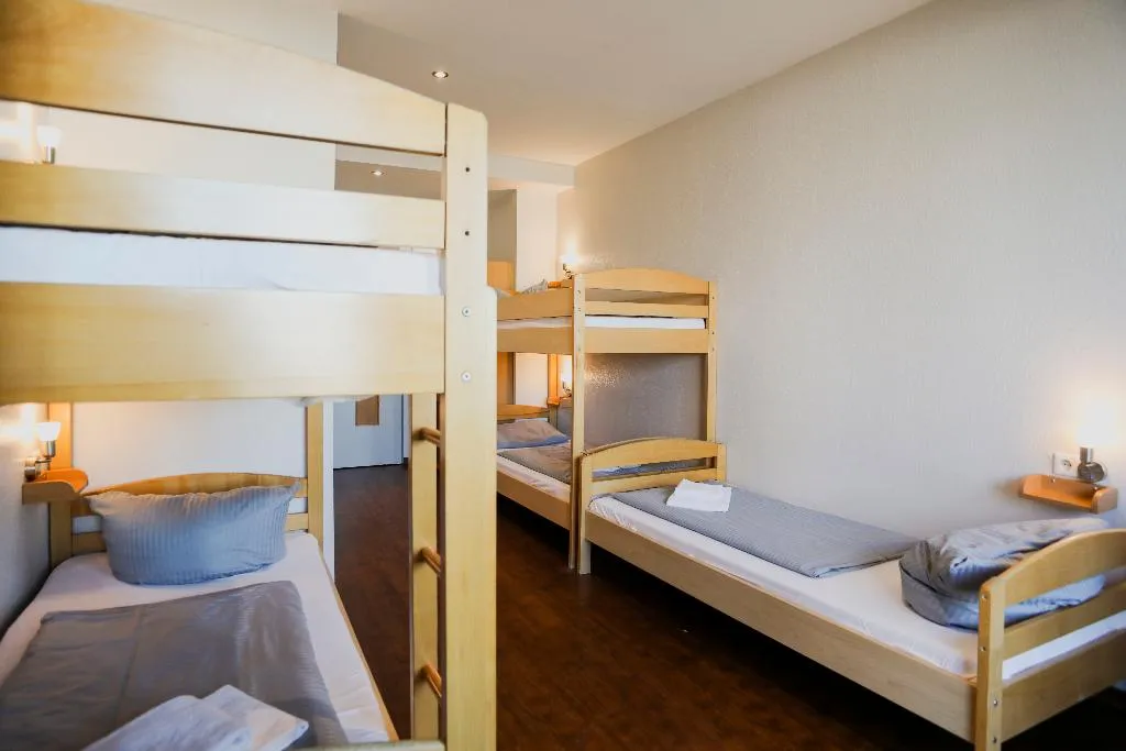 FAMILY ROOM STANDARD Room, Acama Kreuzberg Hotel+Hostel, Berlin