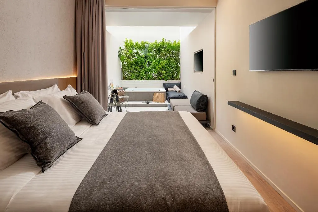 Double or Twin WITH JACUZZI Room, Evanik Chic Hotel, Kos