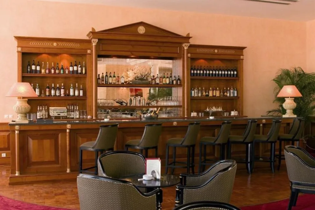 Bar, Concorde Les Berges du Lac, Tunisia