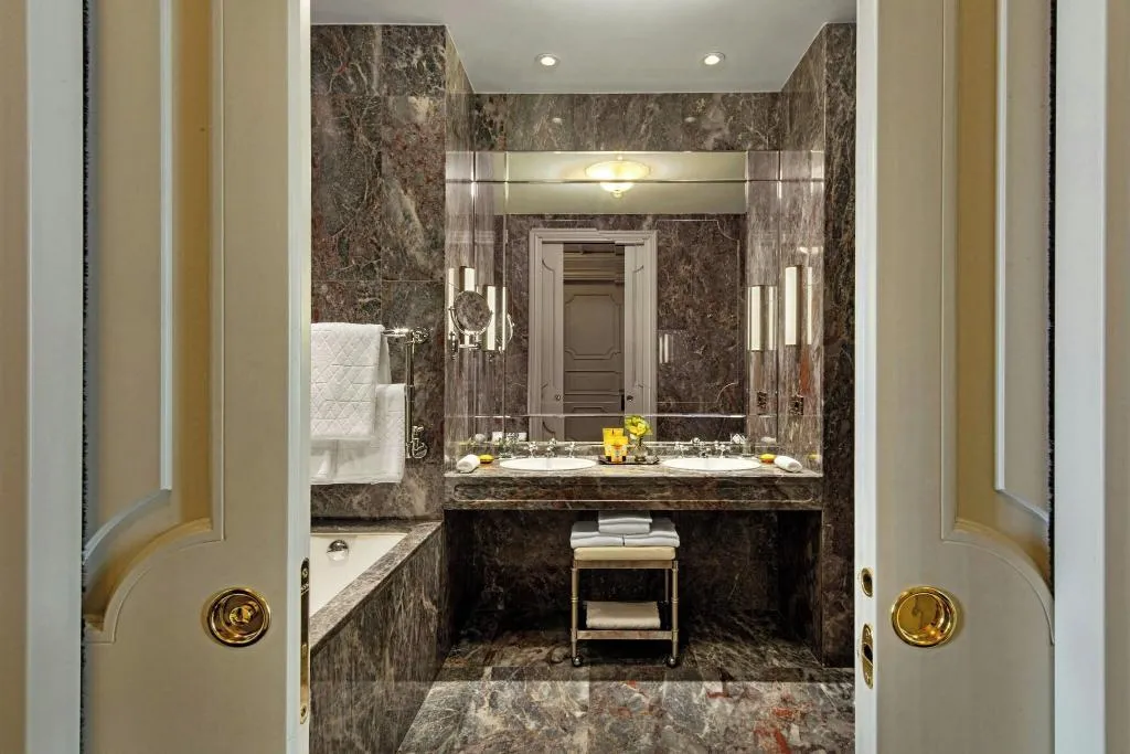 DOUBLE KING SIZE BED Room, The Gritti Palace, a Luxury Collection Hotel, Venice