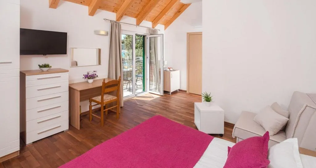 Room, Fortuna, Split