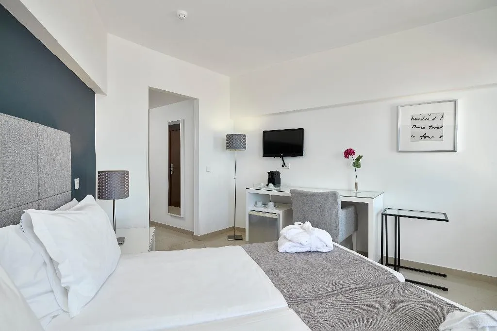 Double or Twin SEA VIEW Room, Rocamar Exclusive Hotel & Spa, Algarve