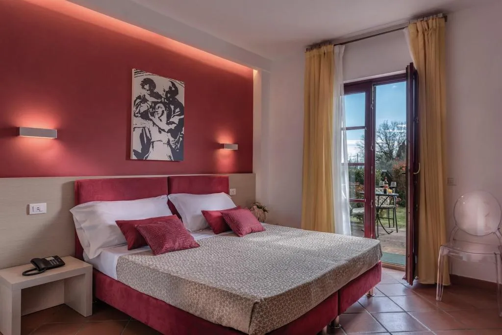 SUITE QUEEN SIZE BED Room, Hotel Casolare le Terre Rosse, Florence