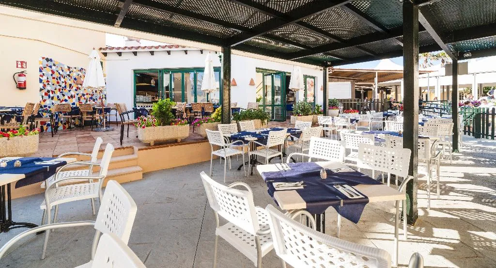 Restaurant, Apartamentos Globales Binimar, Menorca
