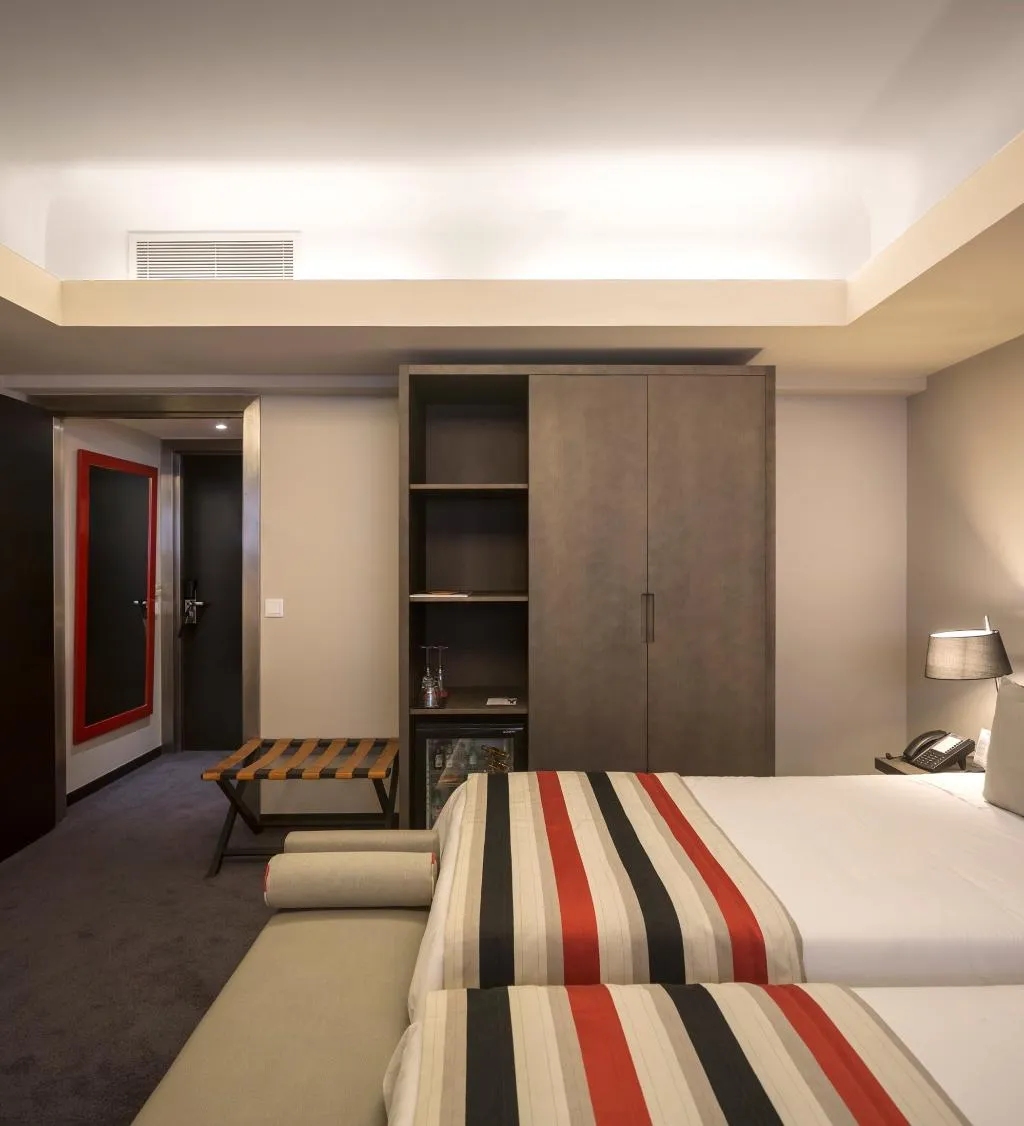 Double or Twin CLASSIC Room, Hotel do Chiado, Lisbon